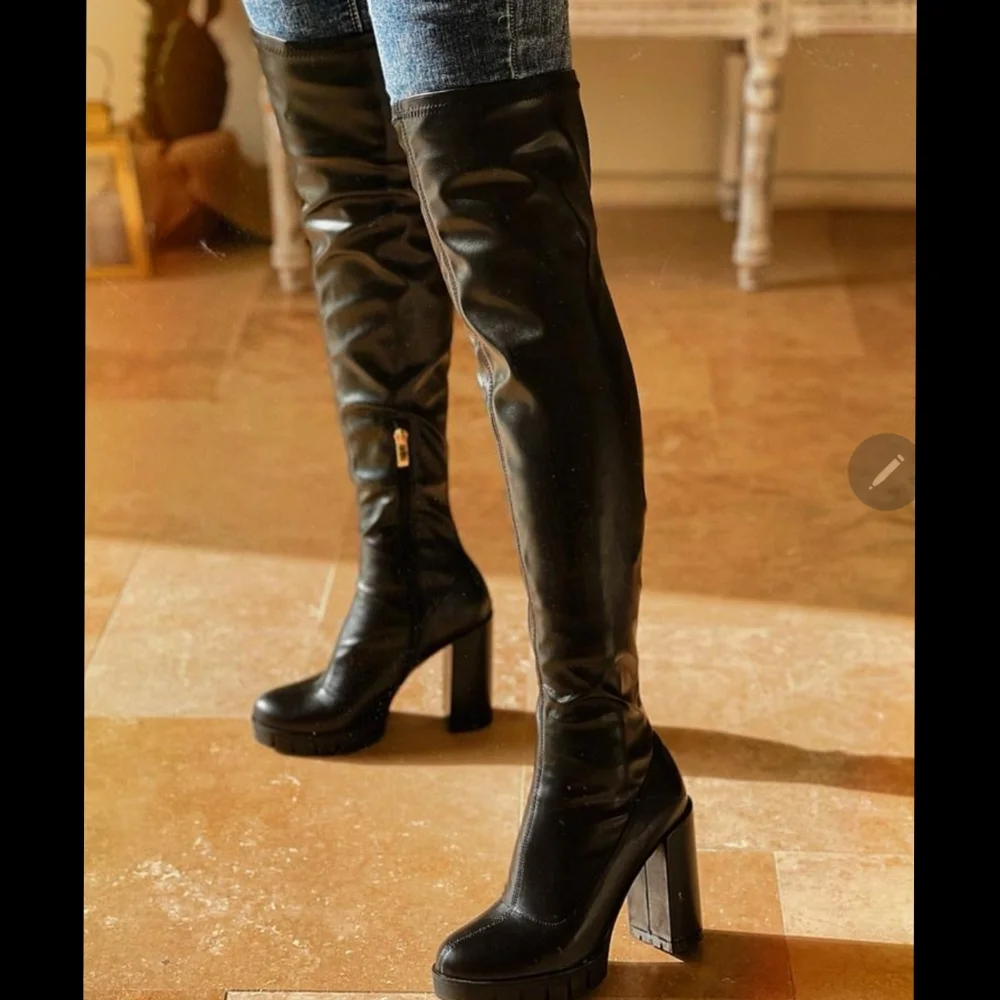 Just In Black night Out PU OVER Knee Boot